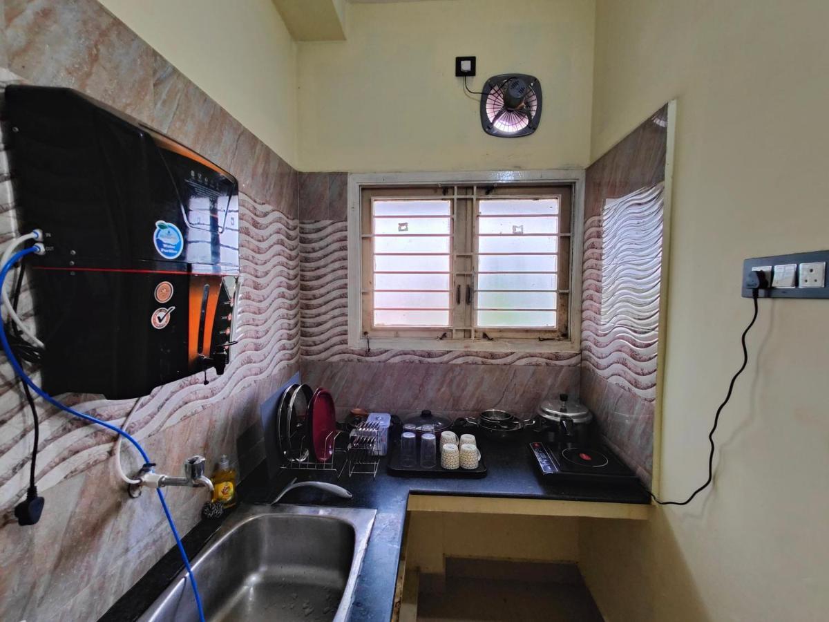 The Delux Apartment